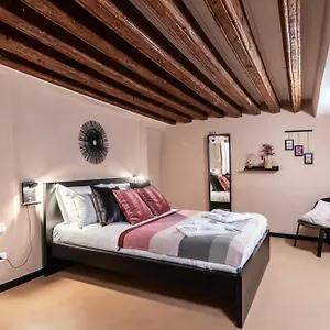 Appartamento Giano Host - San Bernardo, Genova